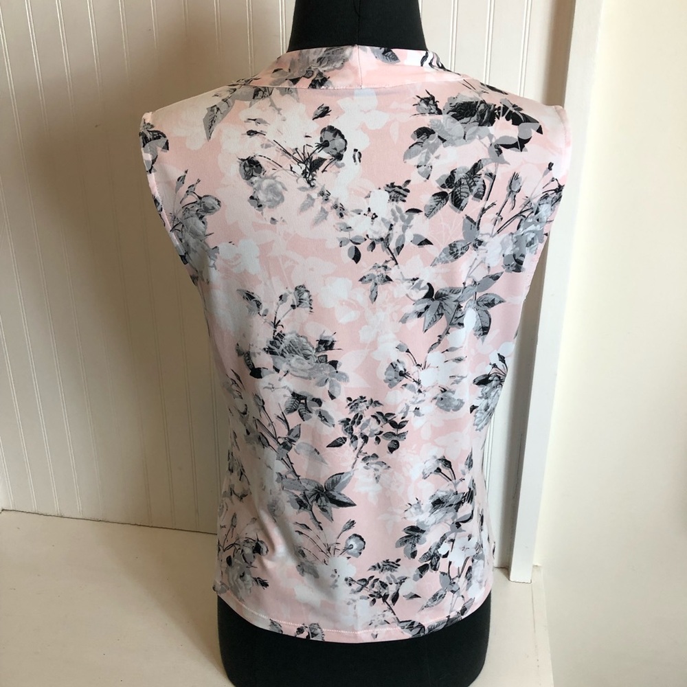 Calvin Klein sleeveless top - Picture 6 of 12